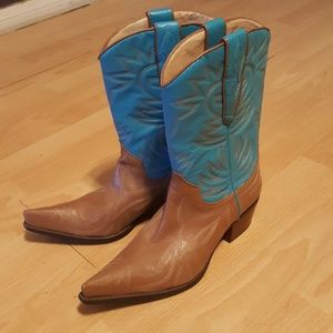 Guess cowboy boots